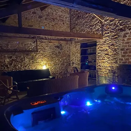 Eco 12 Pers La Charmante Des Avec Villa Vallons-de-l'Erdre
